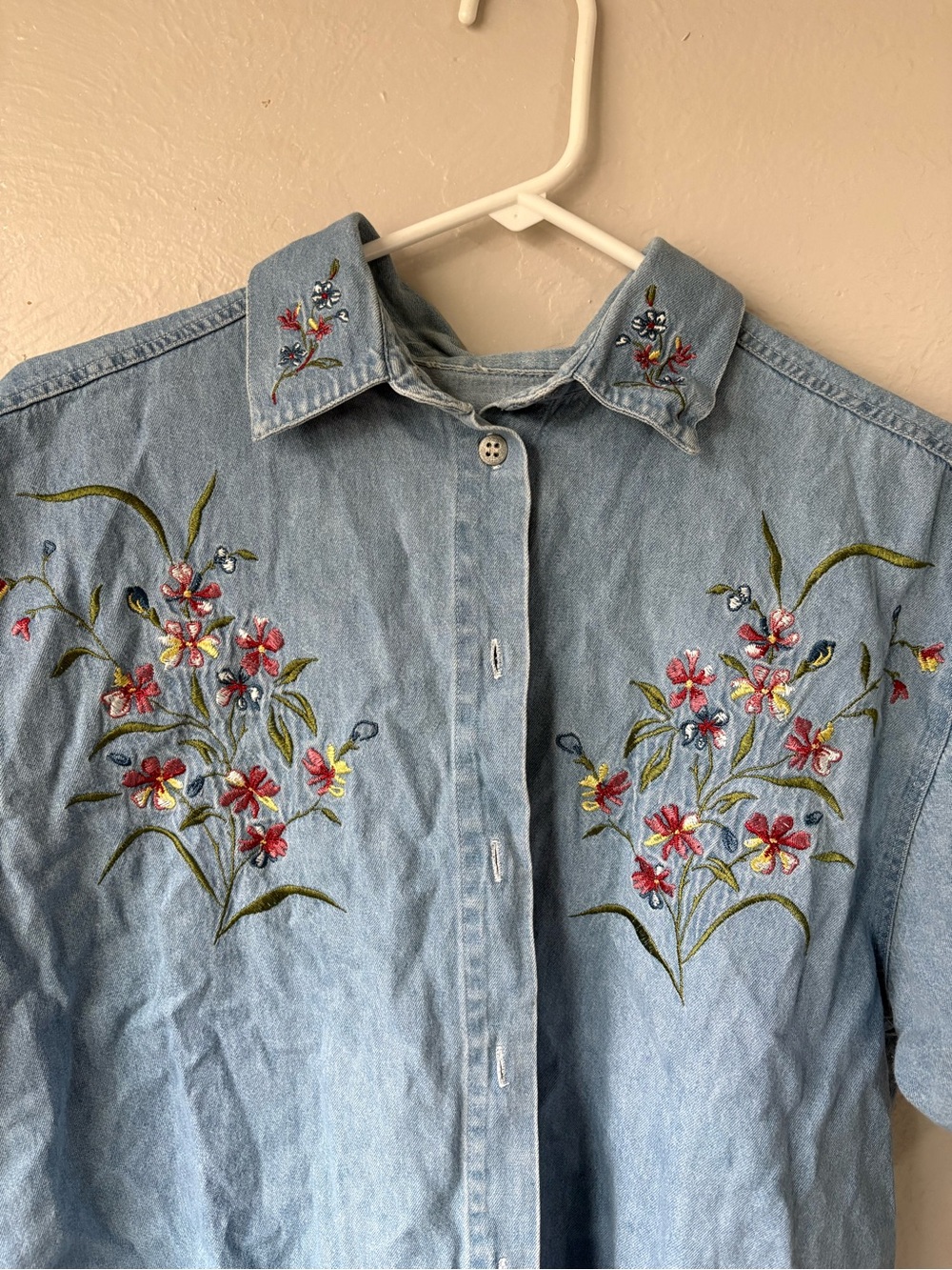 Embroidered Light Blue Denim Short Sleeve Shirt - Picture 2 of 3
